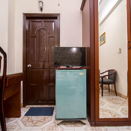 RedDoorz Tan Hoang Long Hotel Nguyen Van Cu Ho Chi Minh-stad Buitenkant foto
